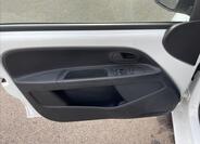 Volkswagen up! 15