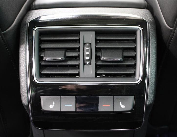 Škoda Superb 31
