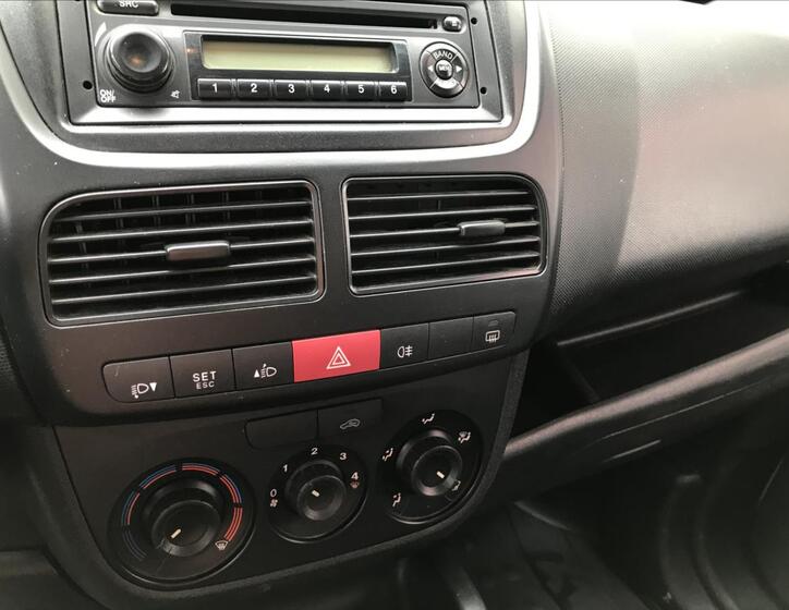Opel Combo 11