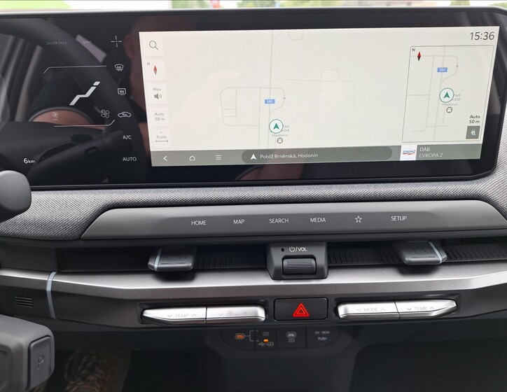 KIA EV3 11