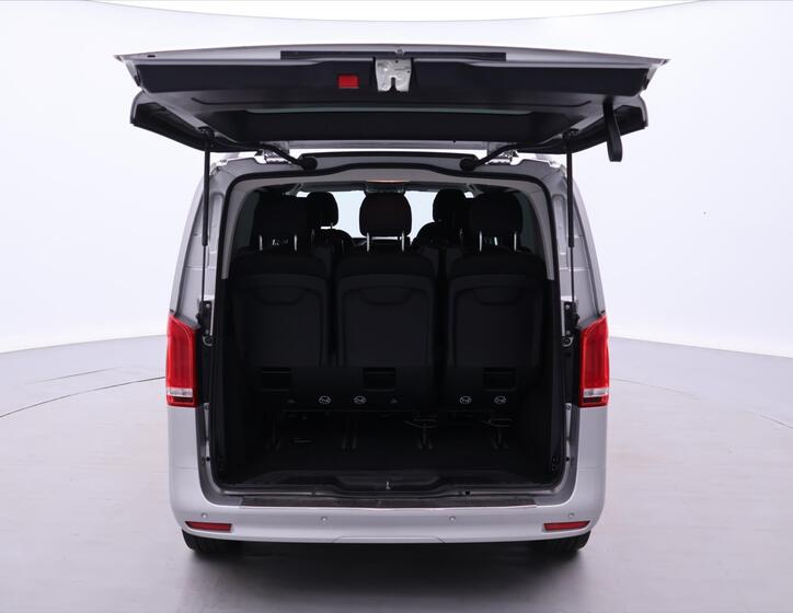 Mercedes-Benz Vito 9