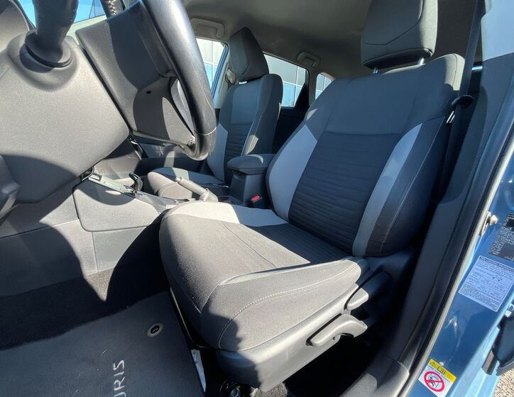 Toyota Auris 8
