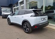 Peugeot 2008 4