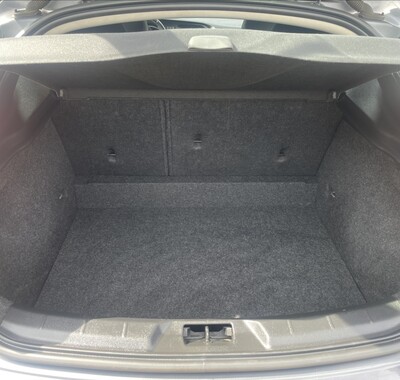 Volvo V40 18