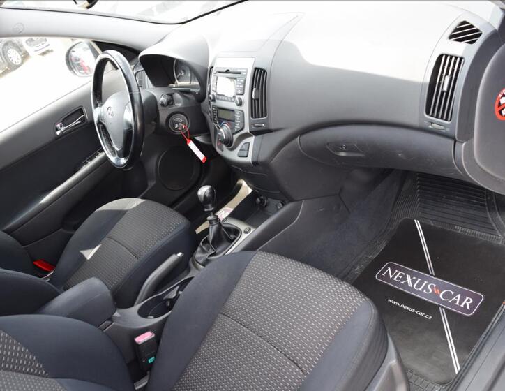 Hyundai i30 20