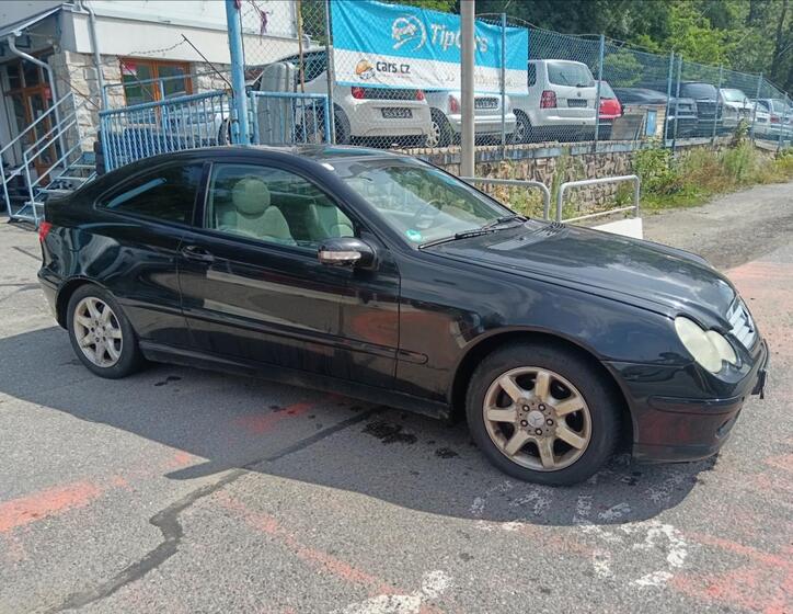 Mercedes-Benz Třídy C 15