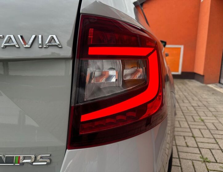 Škoda Octavia 31