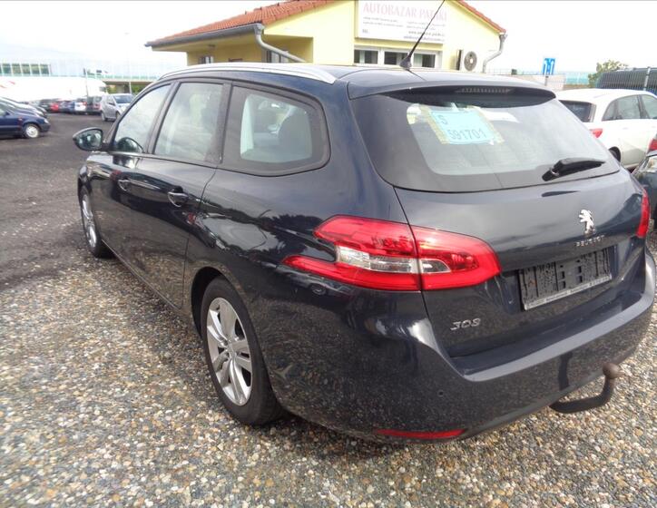 Peugeot 308 9