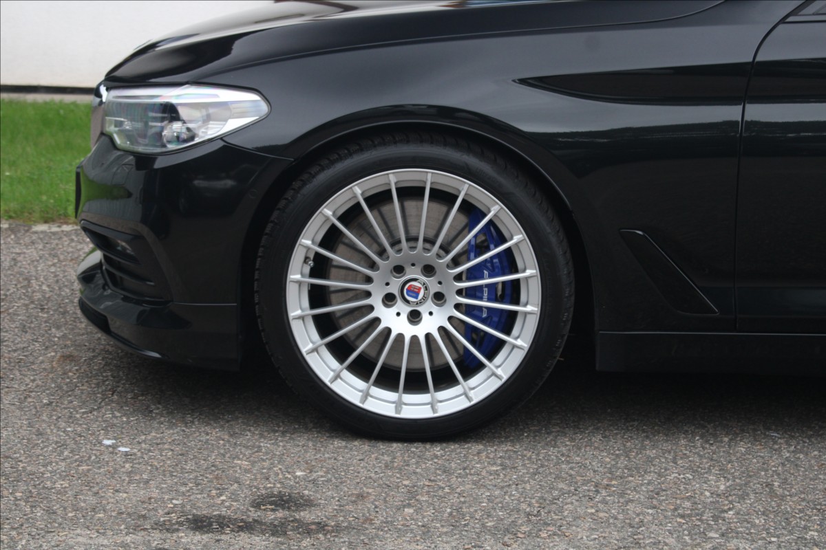 Alpina D5