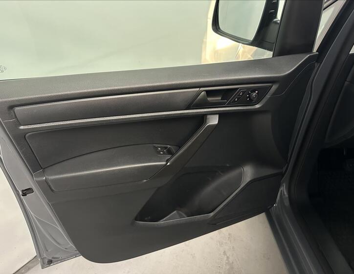 Volkswagen Caddy 19