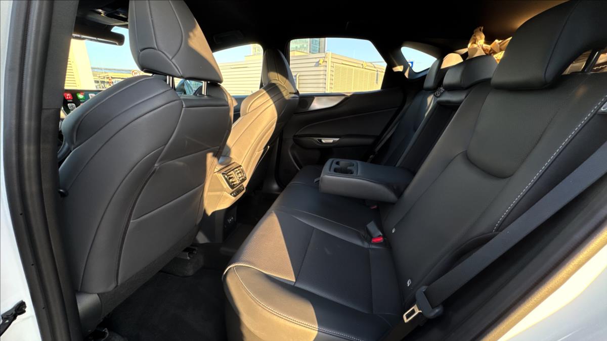 Lexus NX 450h plus