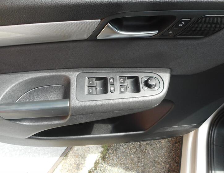 Volkswagen Sharan 11