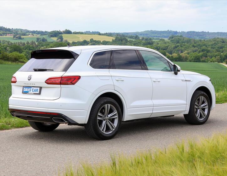 Volkswagen Touareg 7