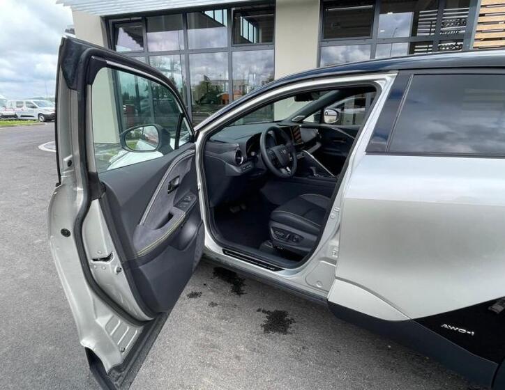Toyota C-HR 13