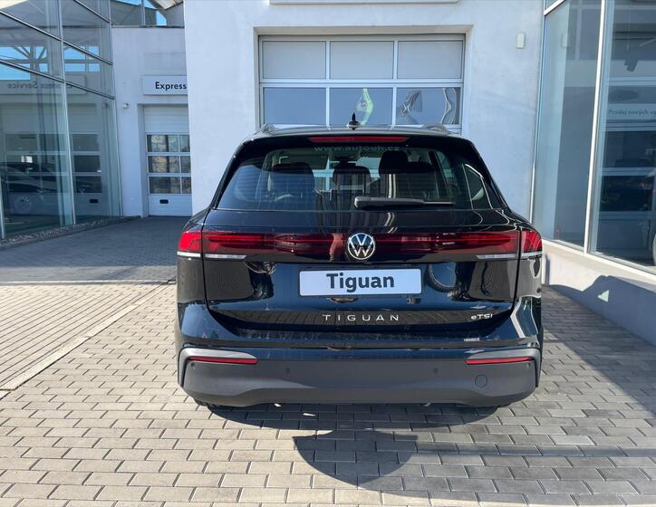 Volkswagen Tiguan 6