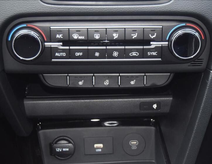 KIA XCeed 8