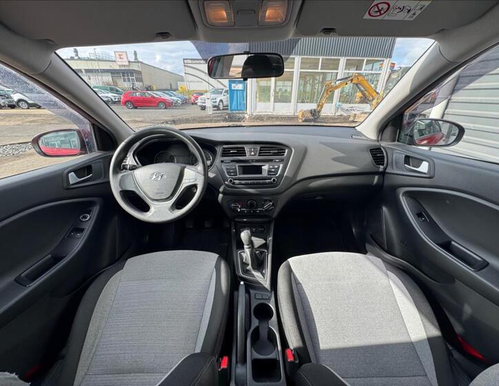 Hyundai i20 12