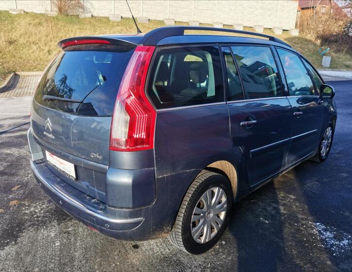 Citroën C4 Picasso 6