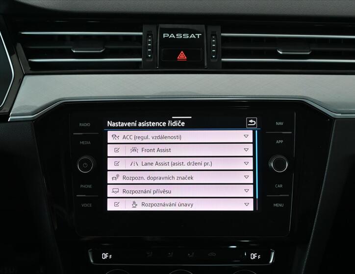 Volkswagen Passat 20