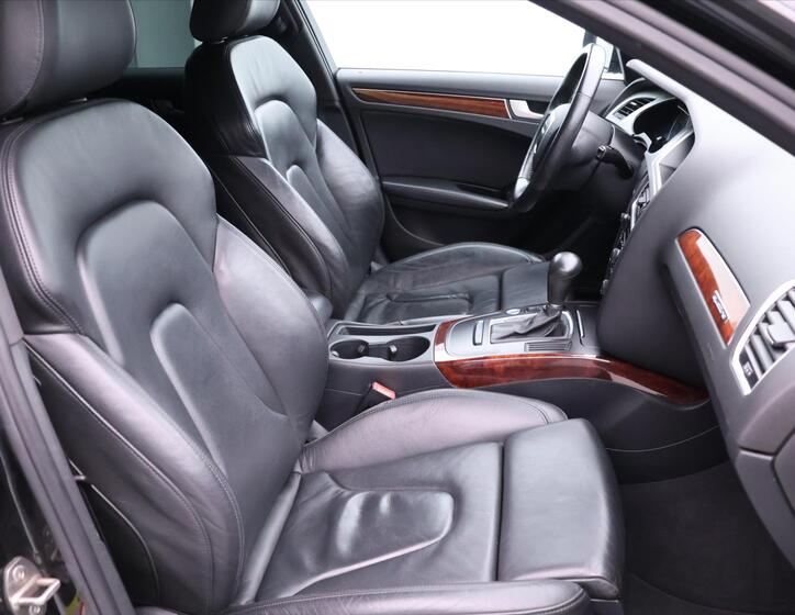 Audi A4 13