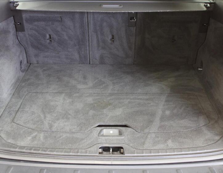 Volvo XC60 8