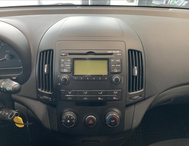 Hyundai i30 21