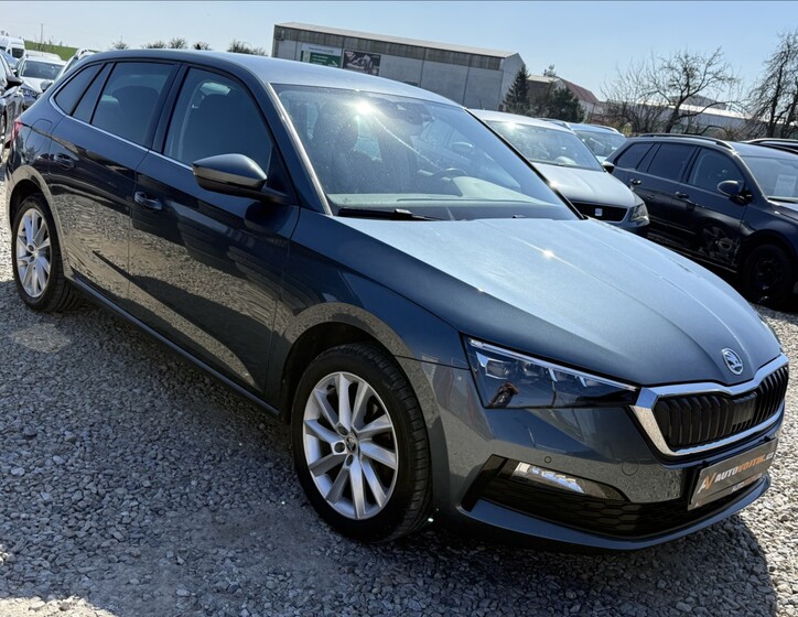 Škoda Scala 3
