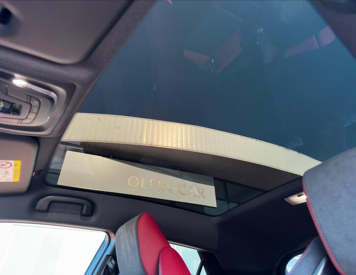 Toyota C-HR 16