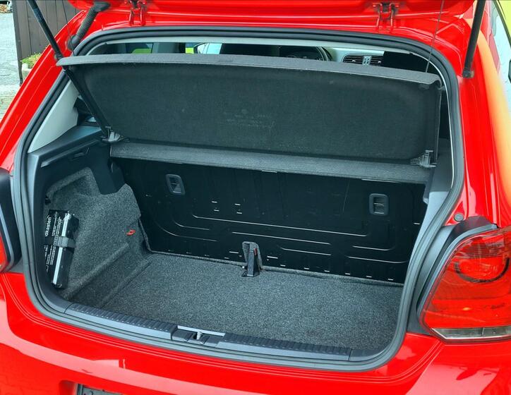 Volkswagen Polo 12