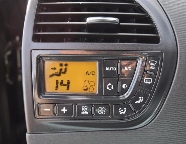 Citroën C4 Picasso 40