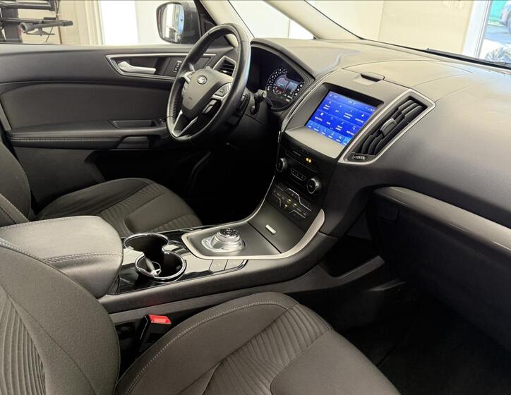 Ford S-MAX 19