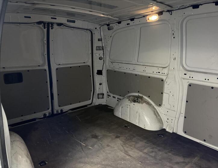 Mercedes-Benz Vito 16
