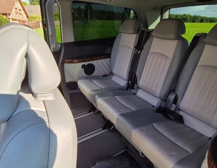 Mercedes-Benz Viano 7