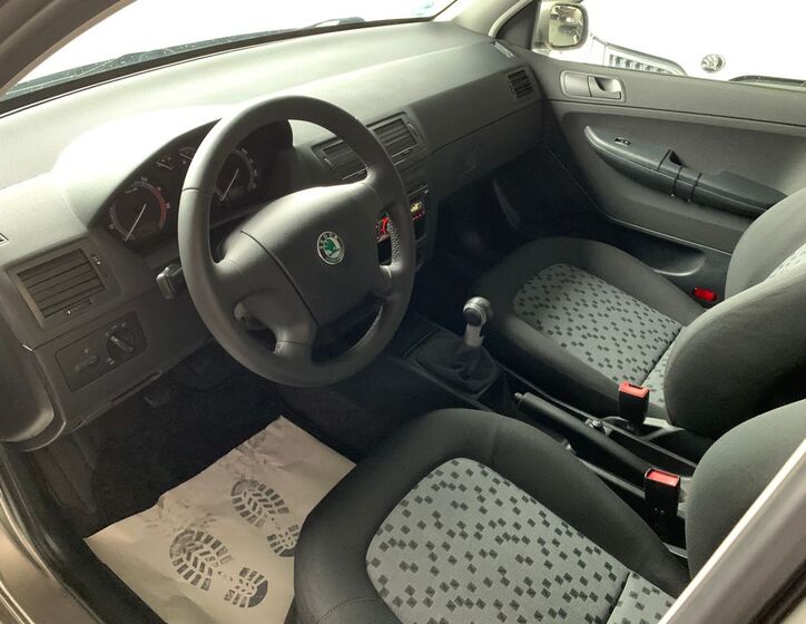 Škoda Fabia 12
