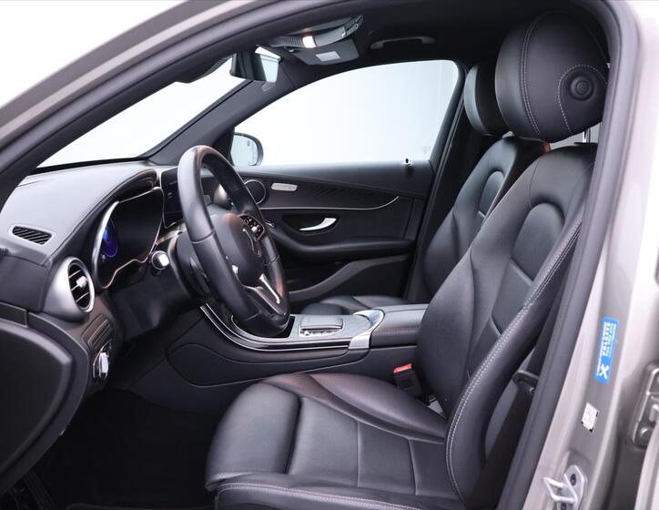 Mercedes-Benz GLC 13