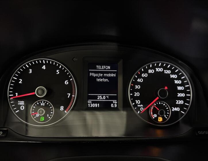 Volkswagen Caddy 19