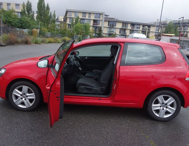 Volkswagen Golf 9