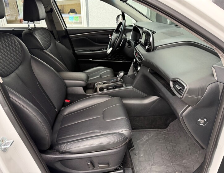 Hyundai Santa Fe 12