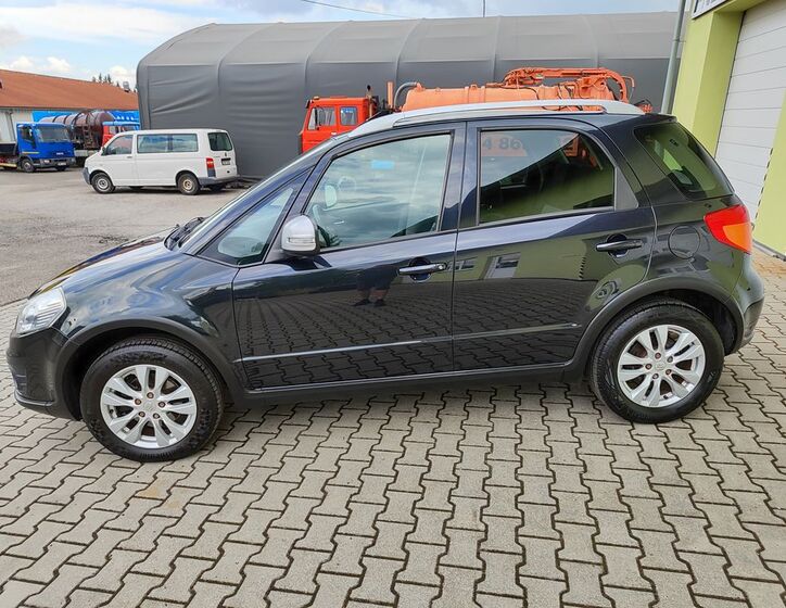 Suzuki SX4 3