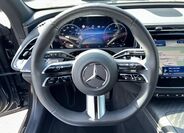 Mercedes-Benz Třídy E 18