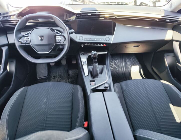 Peugeot 308 11