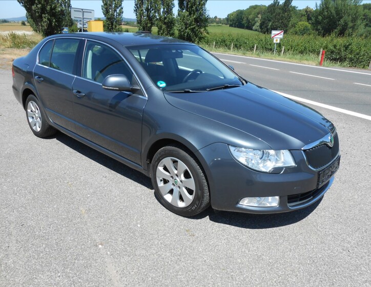 Škoda Superb 4