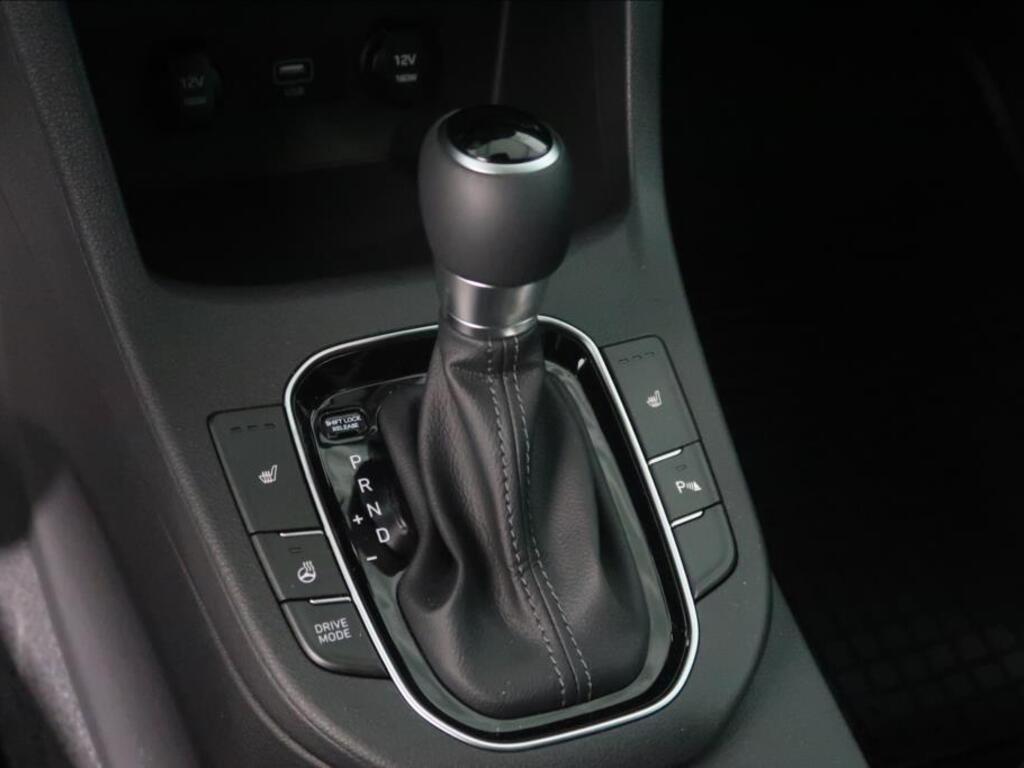 Hyundai i30 16