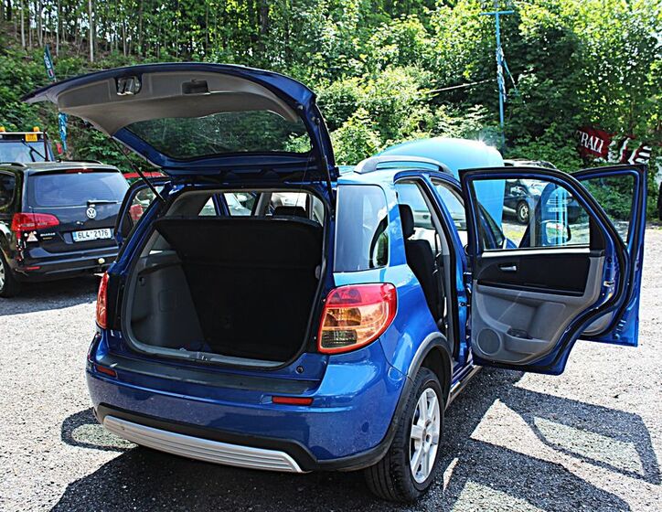 Suzuki SX4 30