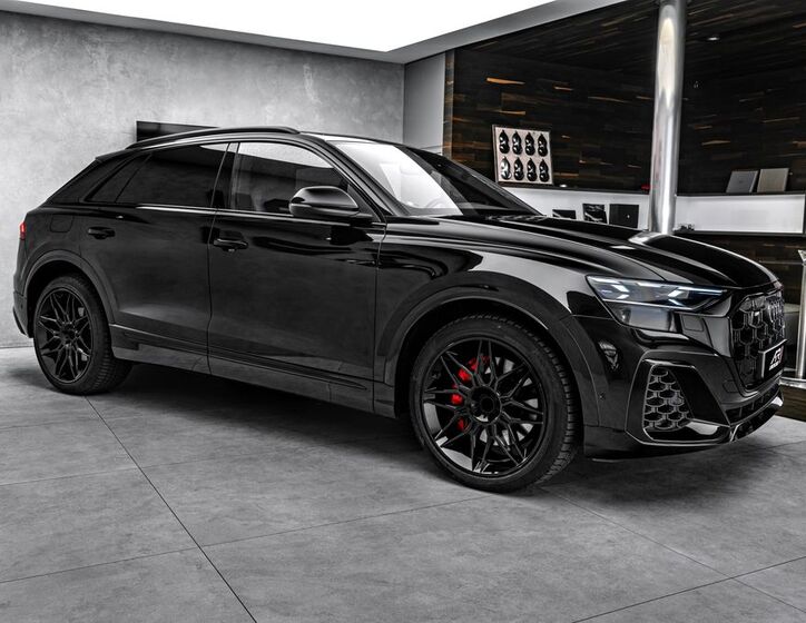 Audi SQ8 3