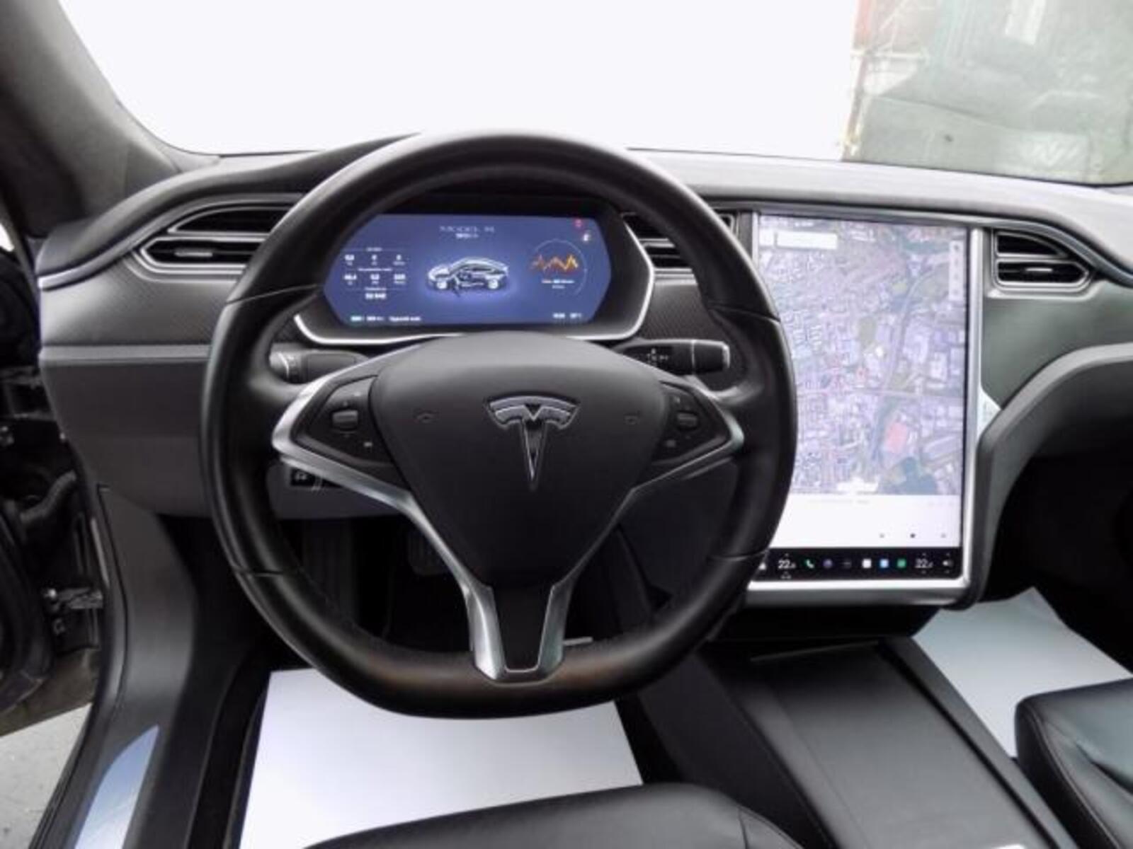 Tesla Model S 25