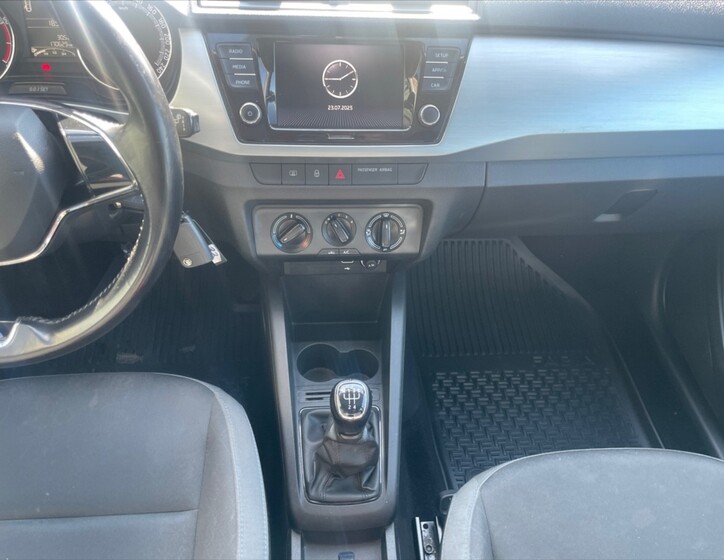 Škoda Fabia 10
