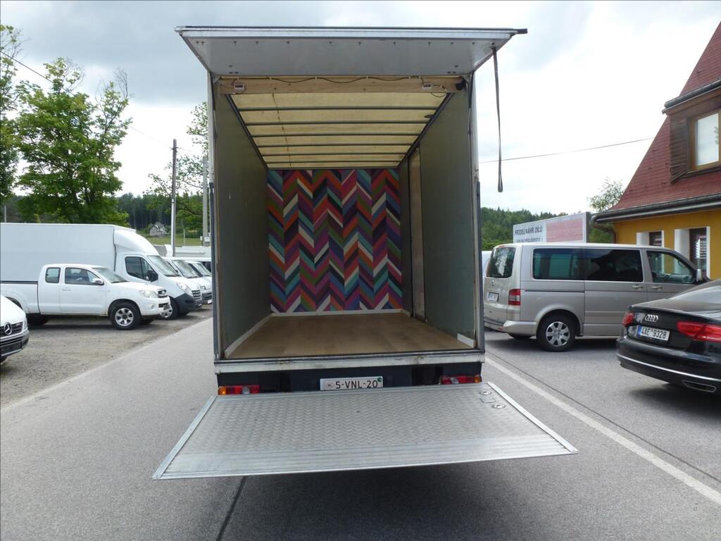 Mitsubishi Canter 28