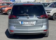 Opel Zafira 6