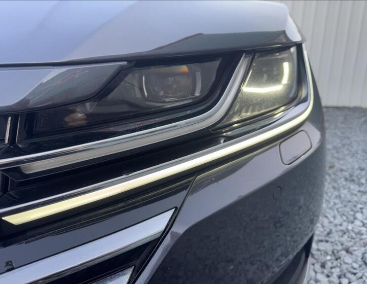 Volkswagen Arteon 9